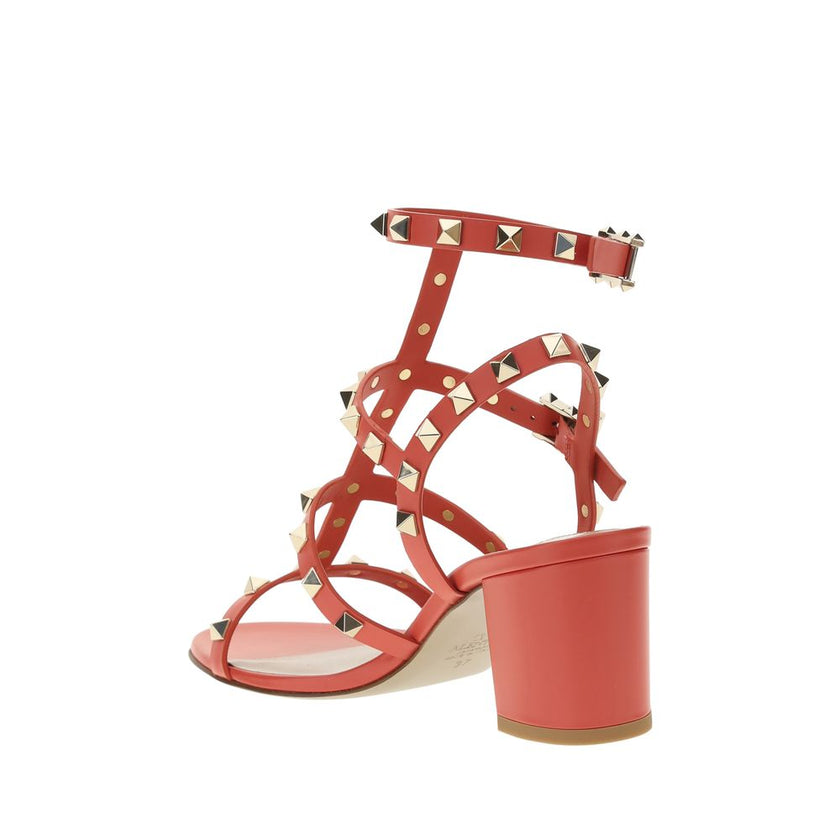 Valentino Garavani Rockstud Pumps