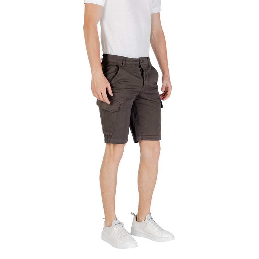 Lyle & Scott Gray Cotton Short