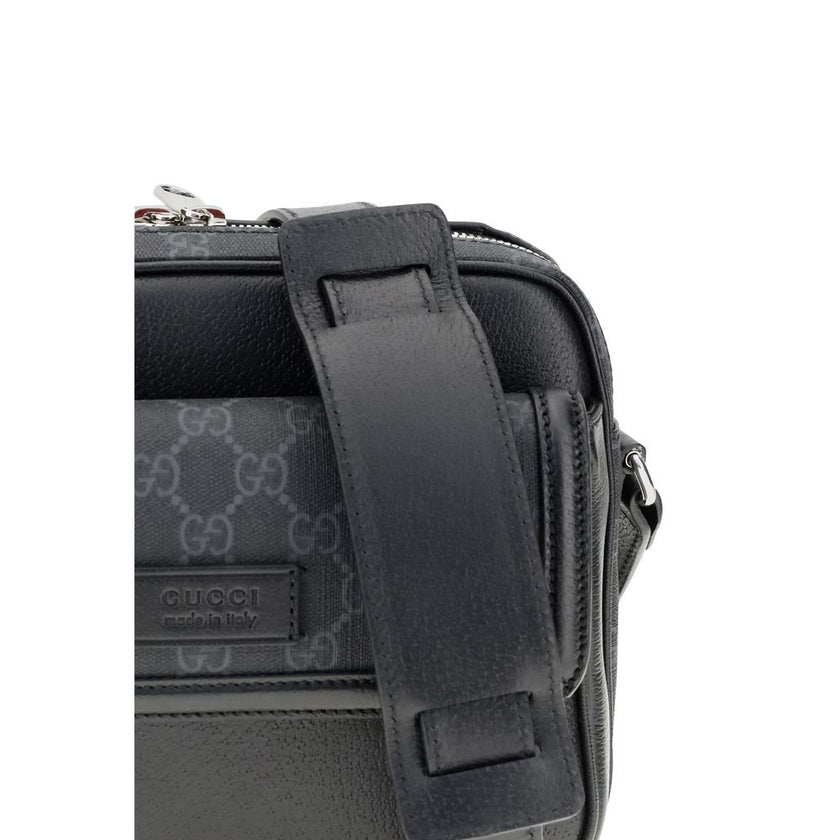 Gucci GG Supreme Shoulder Bag